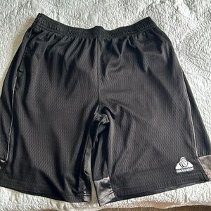 Black basketball shorts XL